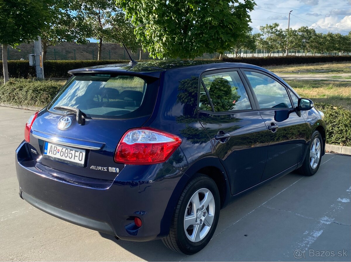 Toyota Auris 1.8 Hybrid/Benzin Executive 2012 - 5