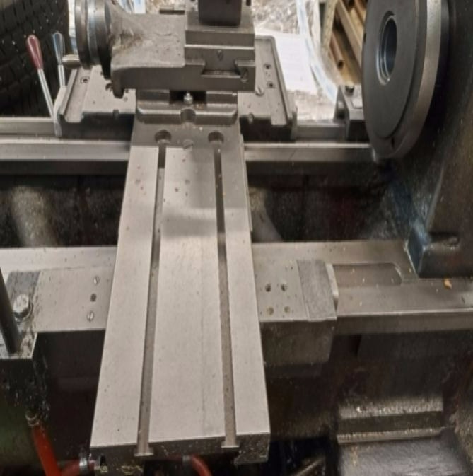 Soustruh SV 18 RA/750 z druhé ruky - 5