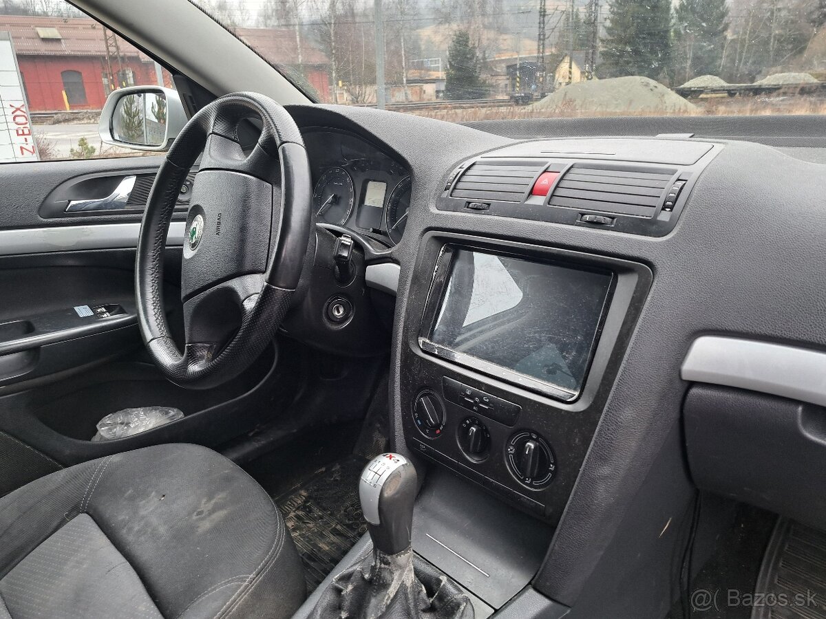 Skoda octavia 2 4x4 - 5