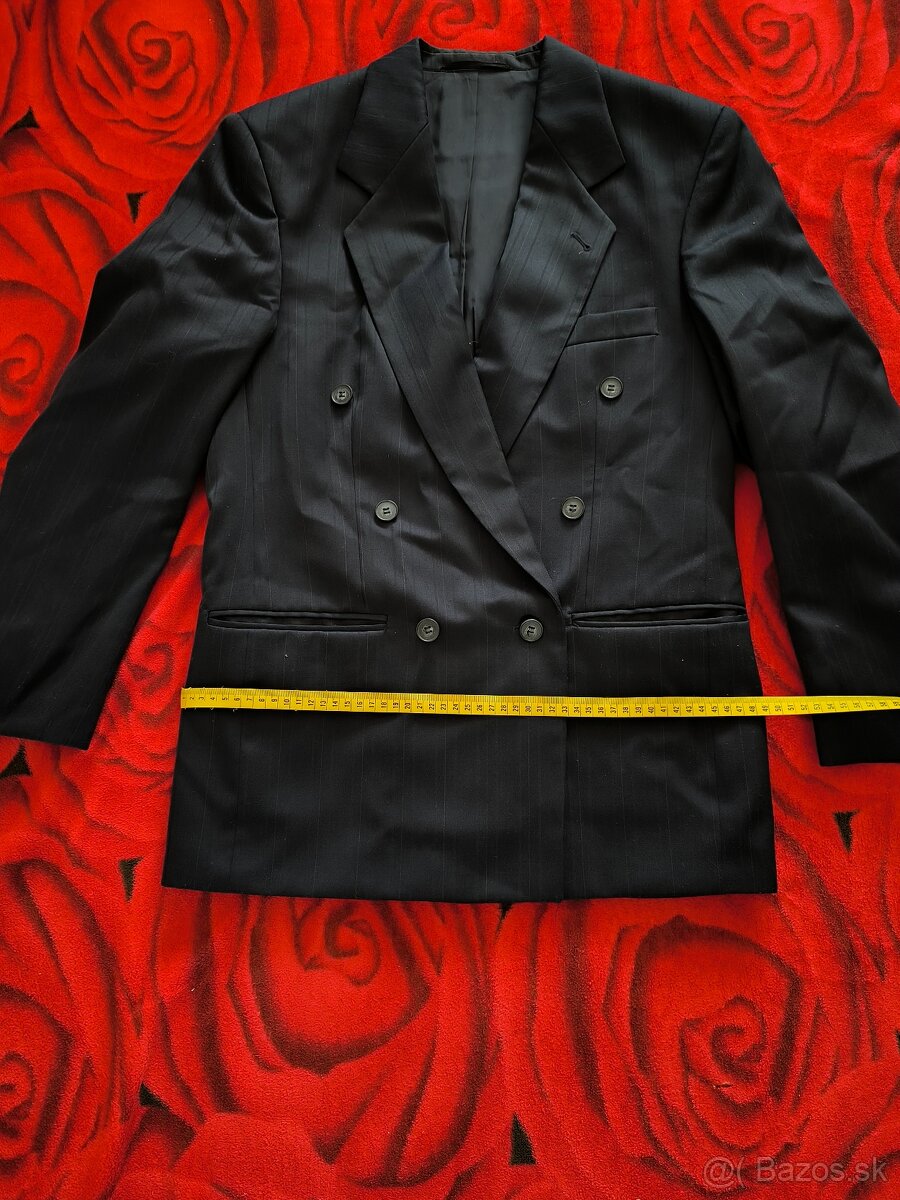 Pánsky tmavomodrý oblek. - 5