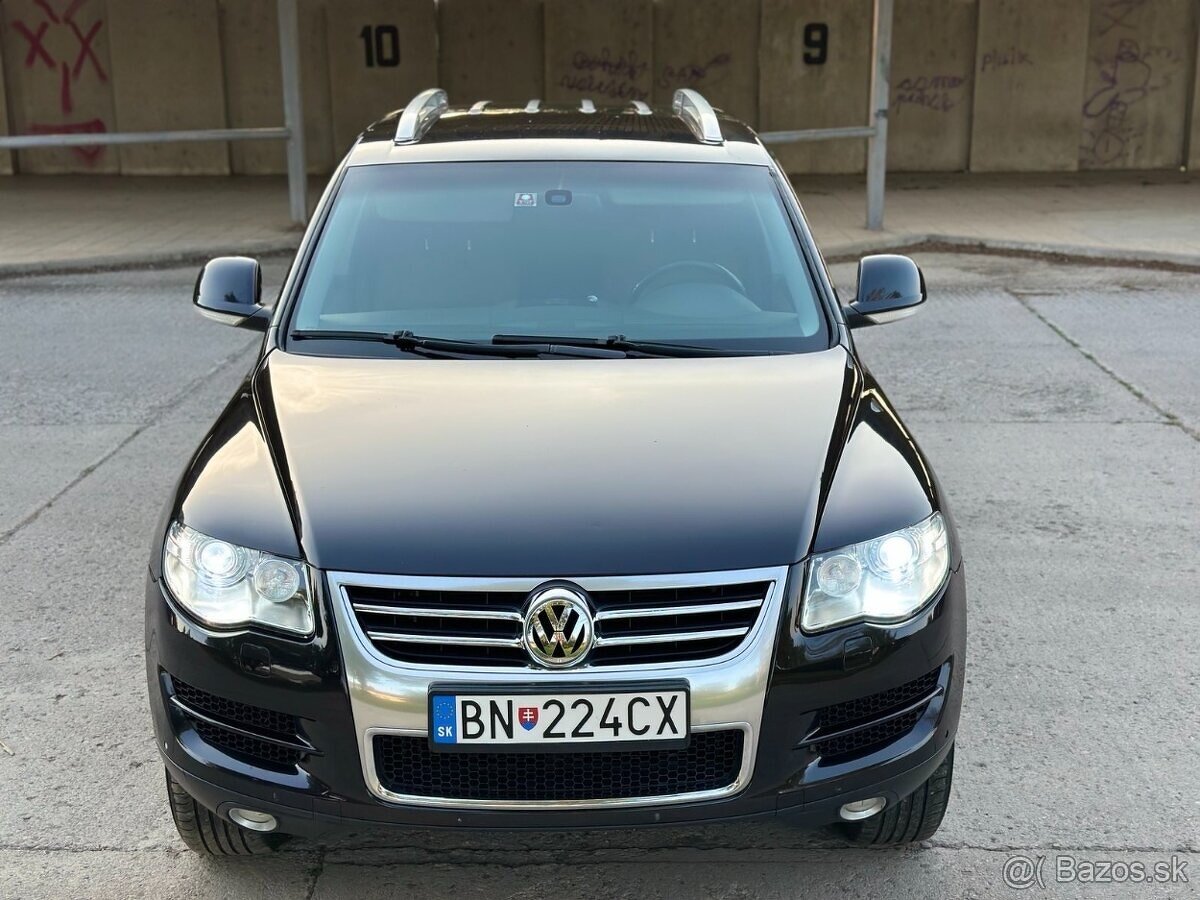Predám Volkswagen Touareg 3,0 TDI V6 A/T