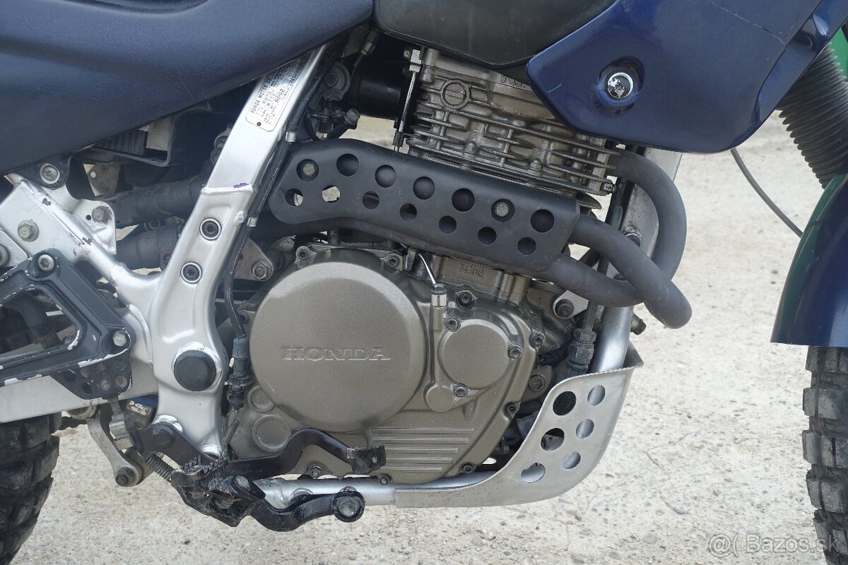 Honda dominator nx650