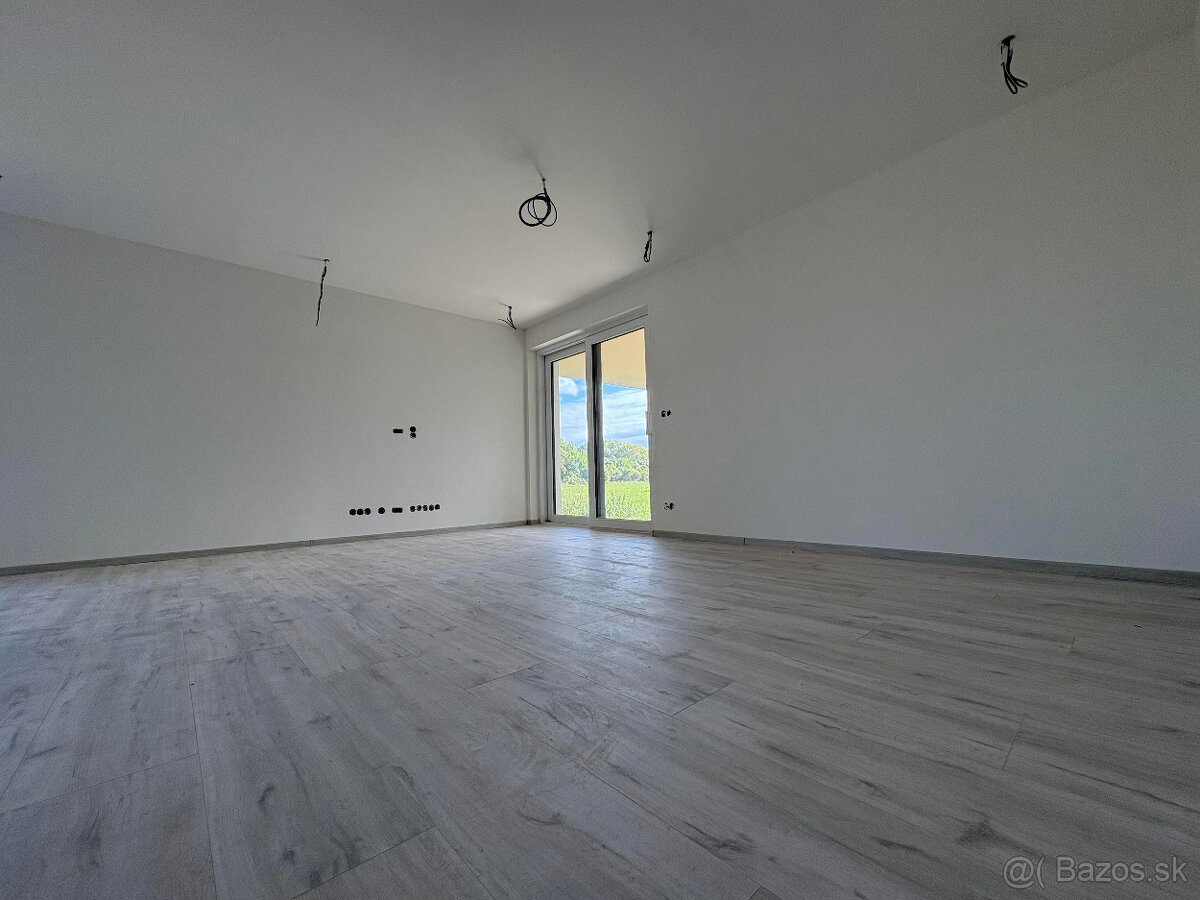 Novostavba v Nesvadoch - 5