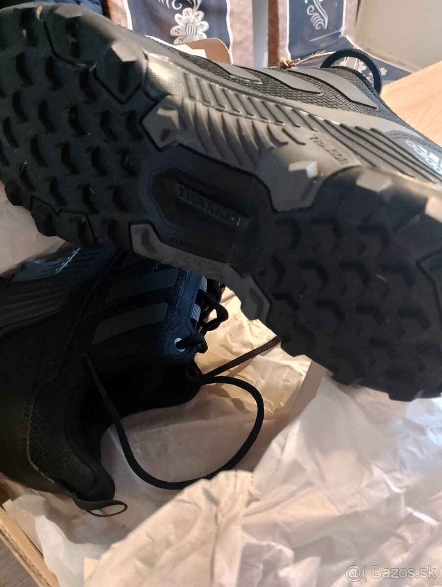 Predám Adidas terex botasky - 5