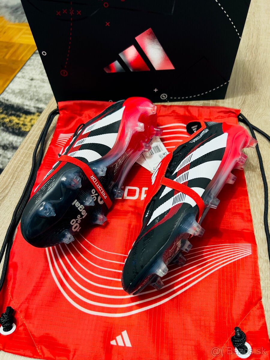 Kopačky Adidas Predator Elite FG Moments - 5