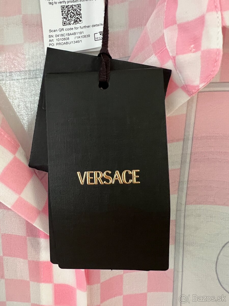 Versace kaftan stal 950€ - 5
