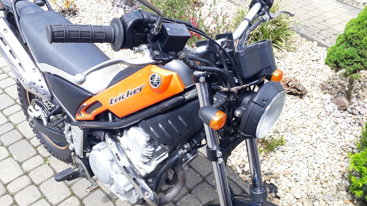 Yamaha XG 250 Tricker