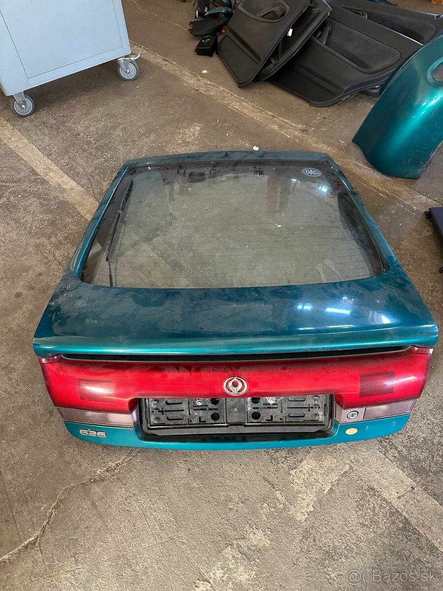 Mazda 626 2.5 V6 - náhradní díly - 5