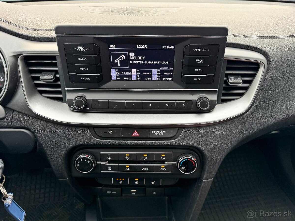 Kia CEED SW 1.0 T-GDi 74kW MT6 SILVER - 5