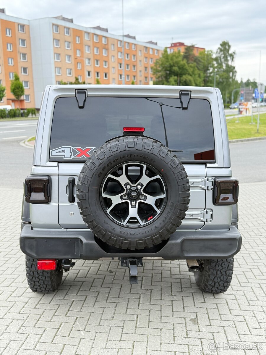 Jeep Wrangler Unlimited 2.0T 200kw—automat—2019—84.000km