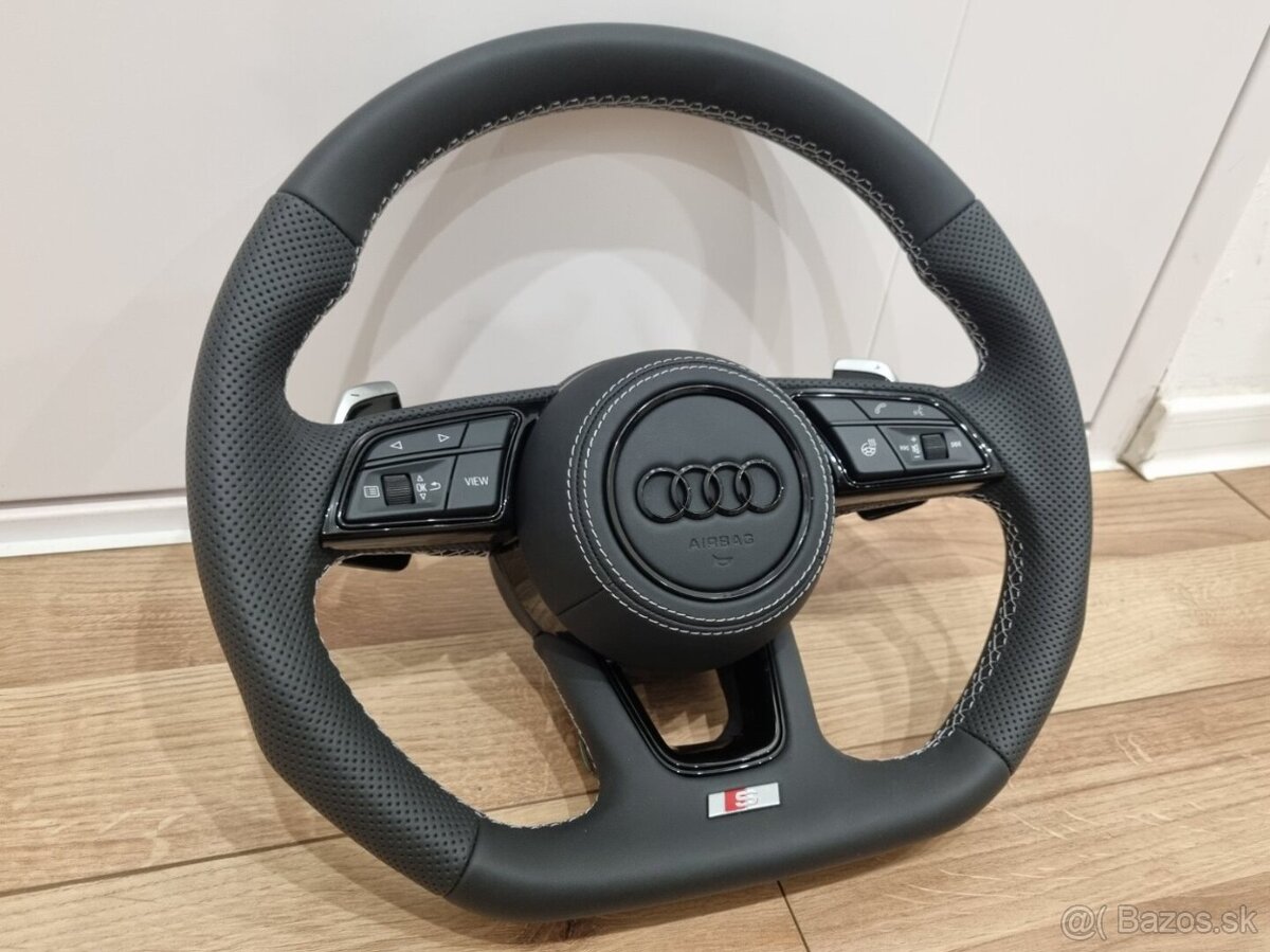 AUDI VYHRIEVANÝ EXCLUSIVE KOŽENÝ VOLANT - 5