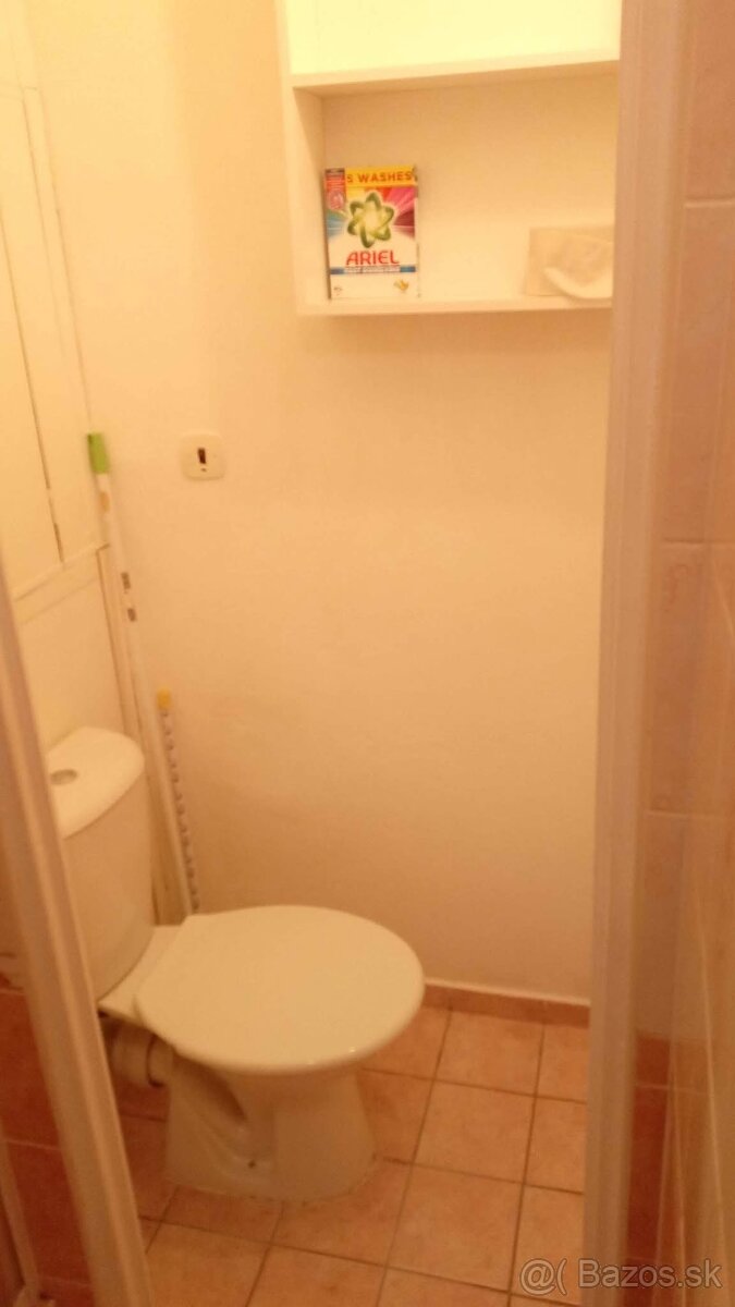 Prenajom garzonky Chrenova - 5