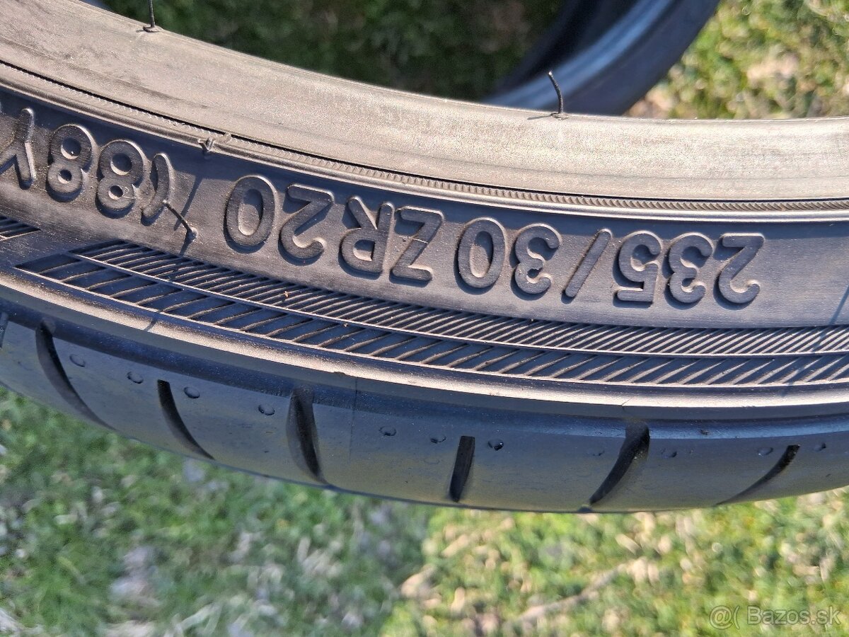 235/30 r20 letne pneumatiky - 5