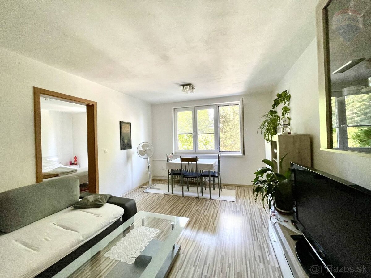 Na predaj:3-izbový byt po rekonštrukcii v širšom centre Brez - 5