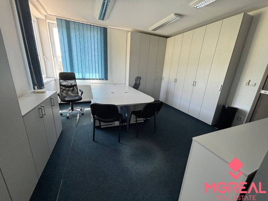 Kancelária Topoľčany Prenajom - 5