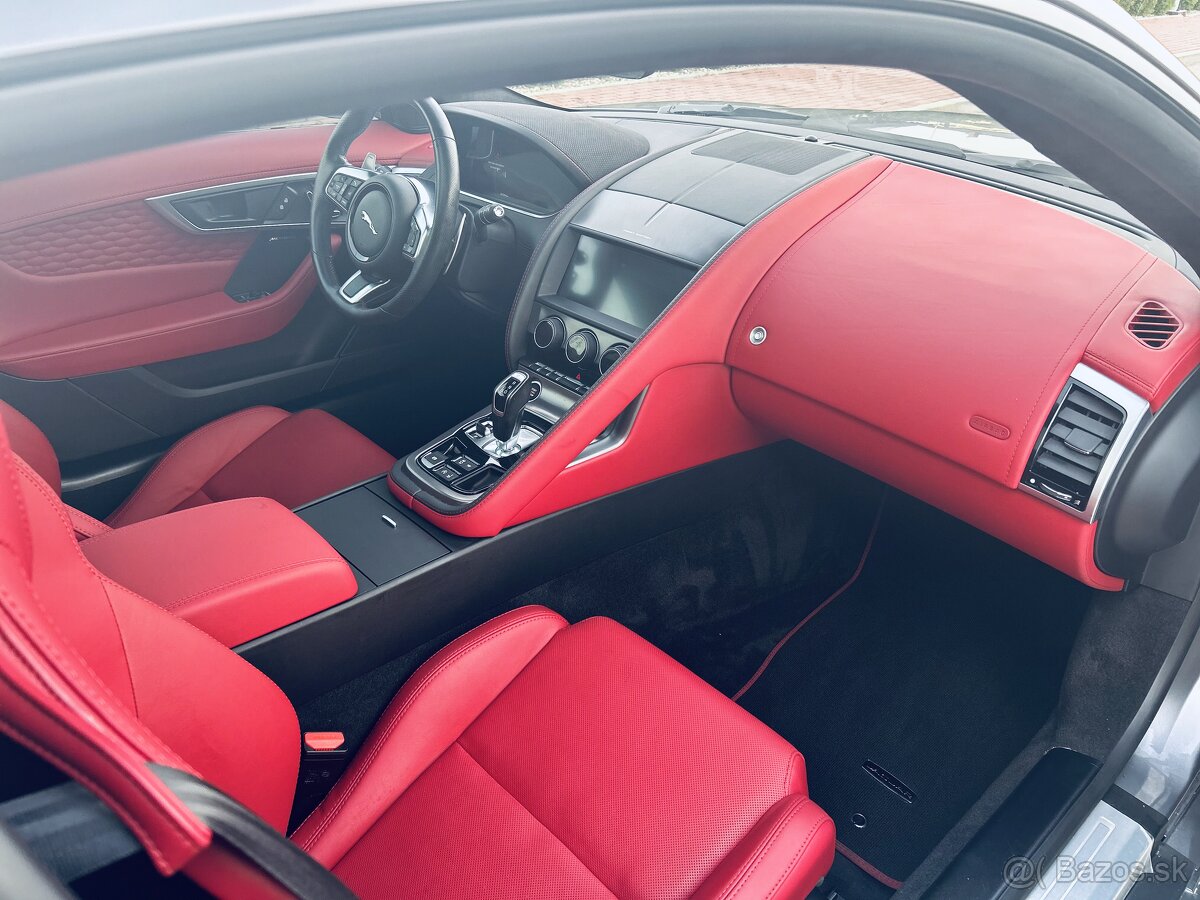 Jaguar F-Type P300 First Edition - 5