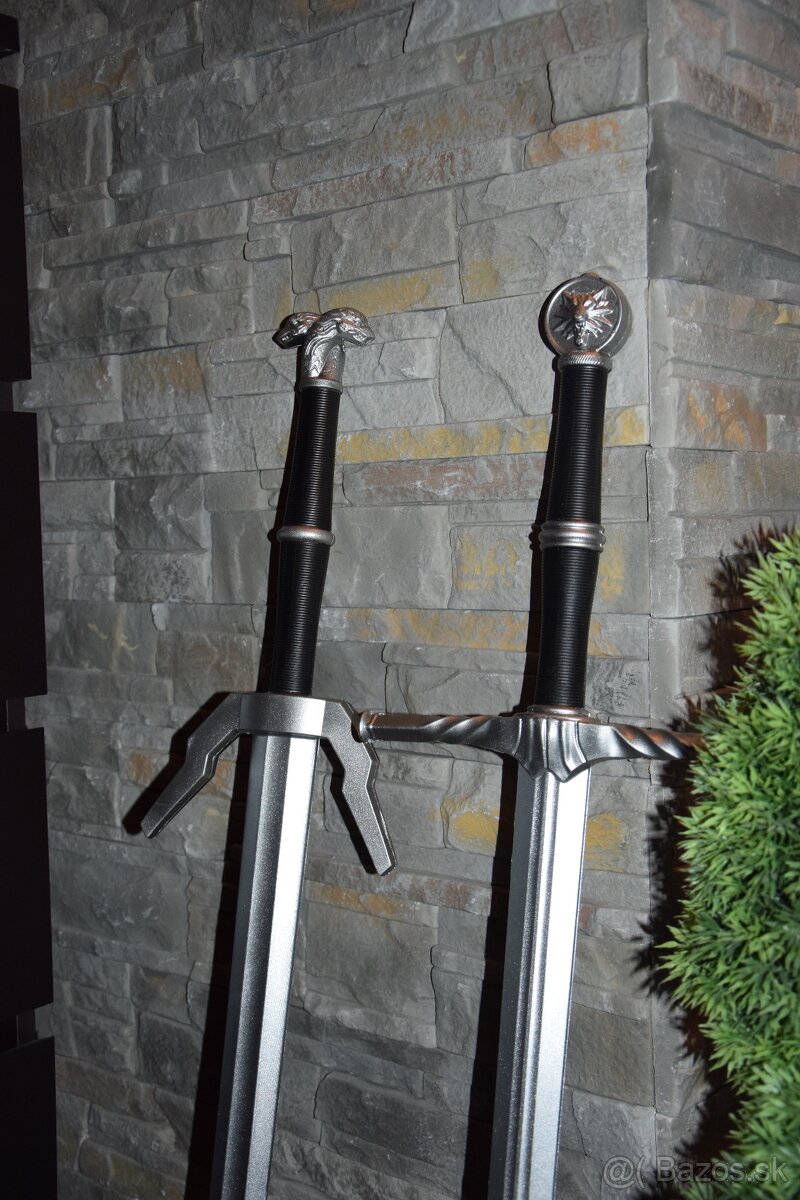 Repliky mecov Zaklinac Witcher - 5