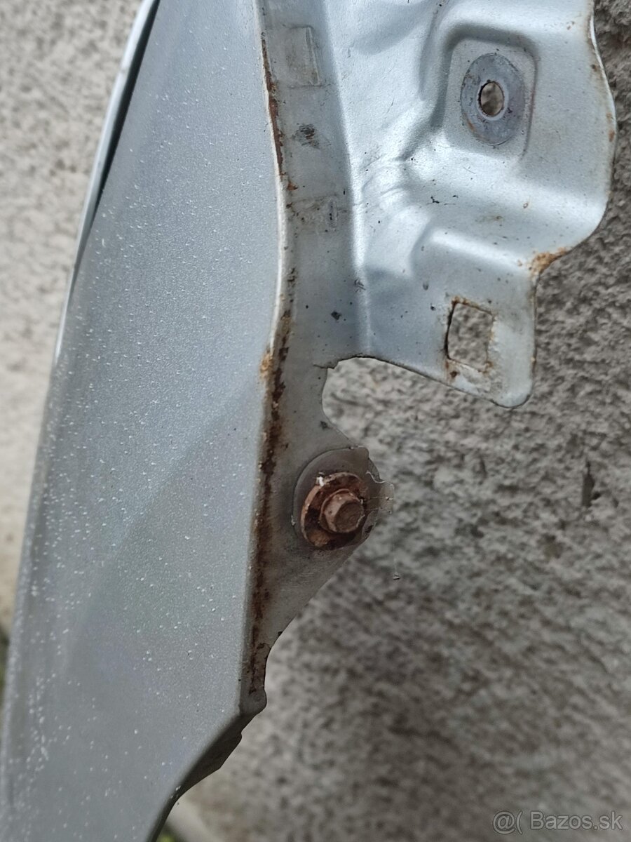 Mazda 5 (CR19, 2005-2010) Predné blatníky - 5