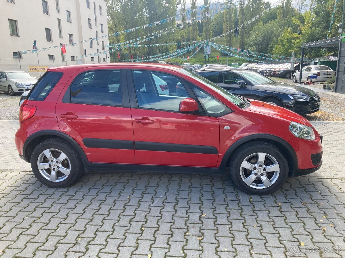 Suzuki SX4 - 5
