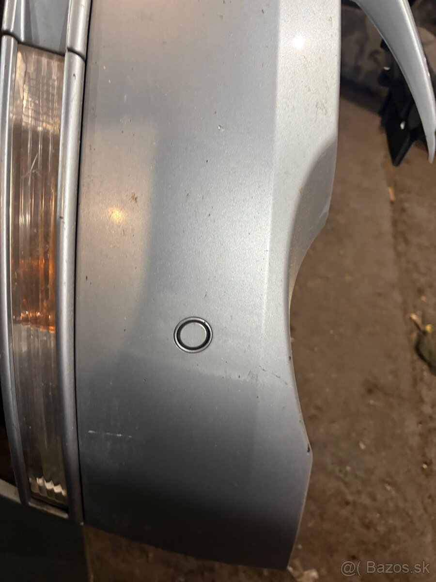 Predný nárazník VW Passat B6 - 5