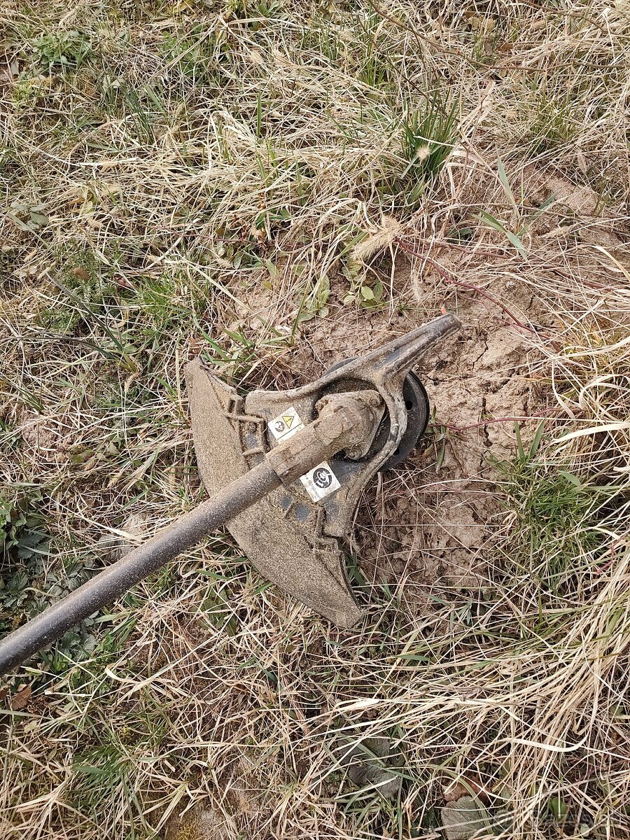 Krovinorez MTD 790 USA - 5