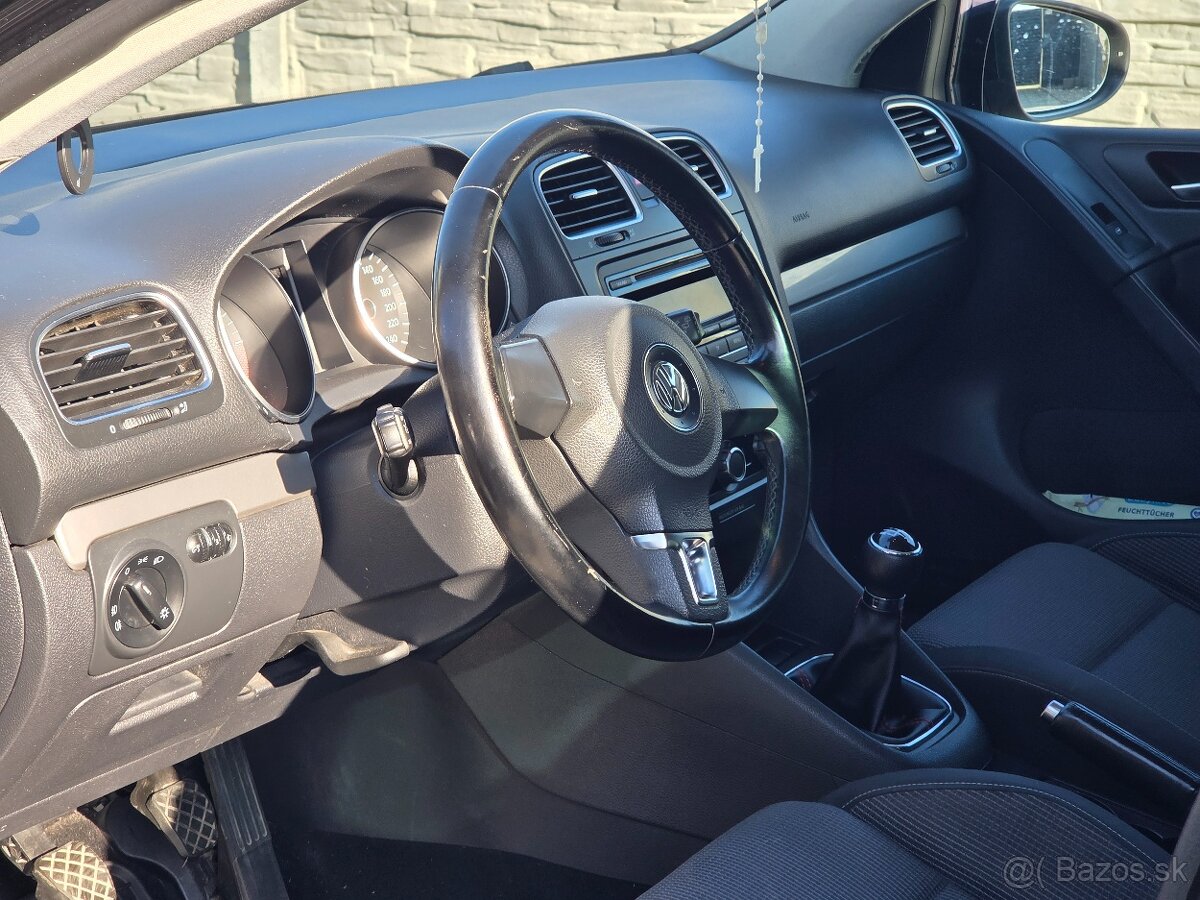 Volkswagen Golf IV 1.6TDi - 5