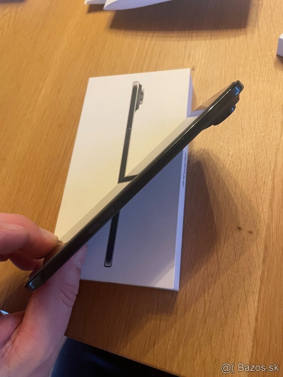 IPHONE AIR 256GB BLACK - 5