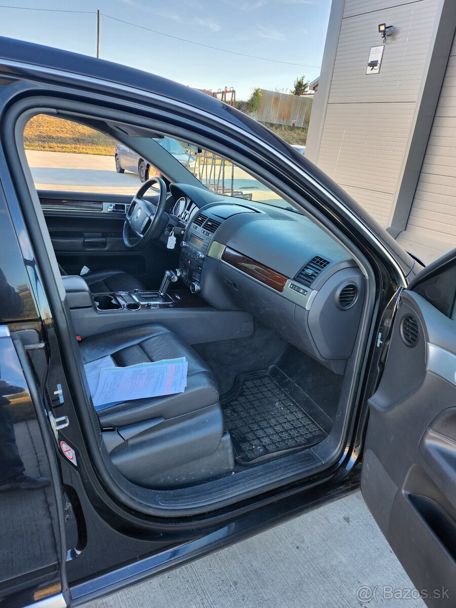 Tuareg 2.5 tdi automat - 5
