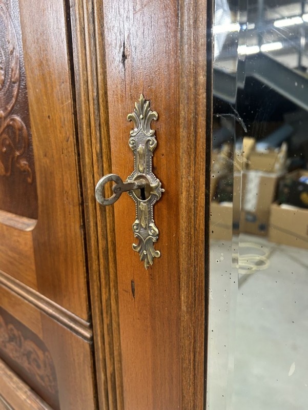 Dvojdverová šatníková skriňa so zrkadlom J&J - 5