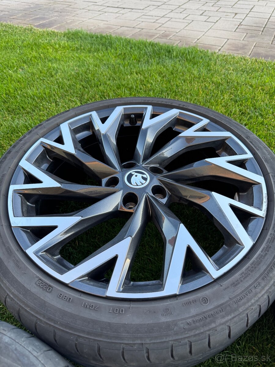 Elektrony Helix 19” - 5