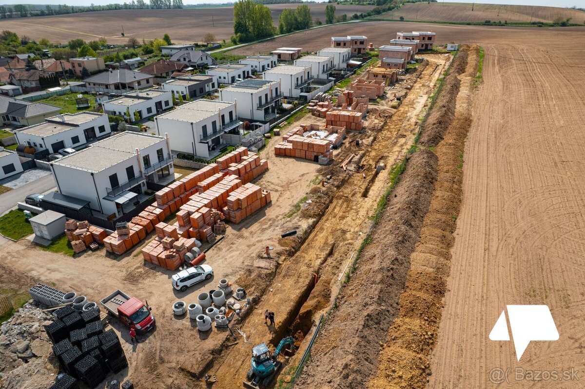 Predaj, Moderná novostavba 4-izbového rodinného domu + garáž - 5