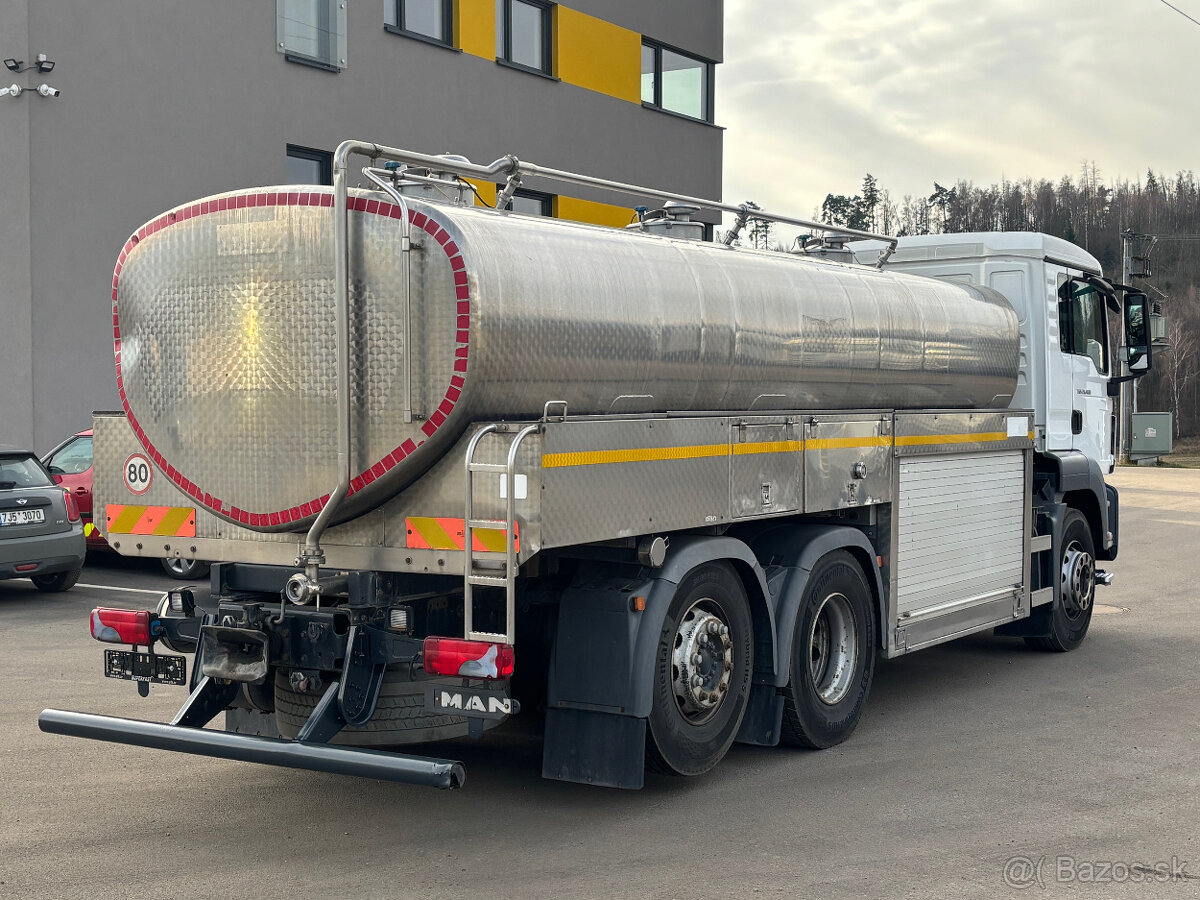 Prodám cisternový MAN TGS 26.400 6X2-4 LL EURO 3 - 5