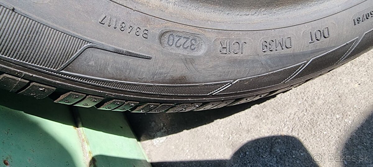 Zimné pneumatiky Dunlop 195/50R16 - 5