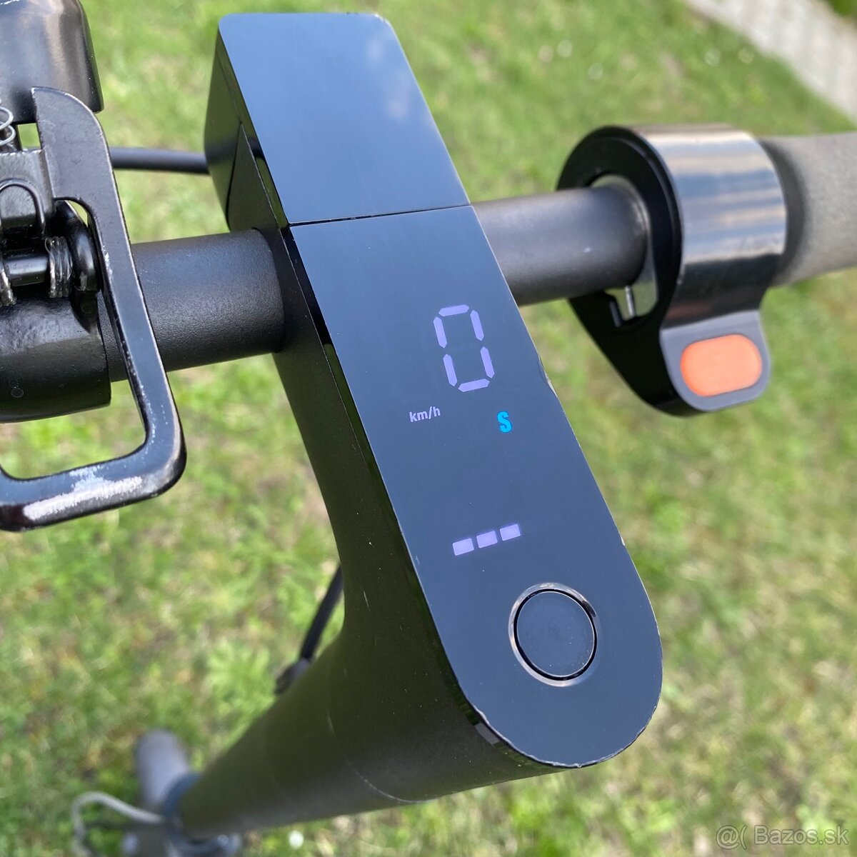 Predám – Xiaomi Mi Electric Scooter Essential - 5