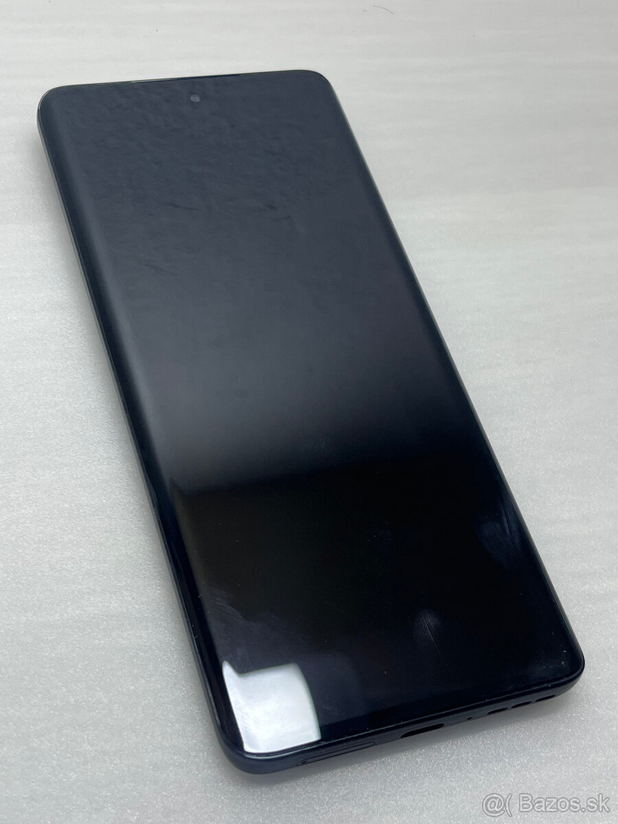 MOTOROLA Edge 40 Neo 12GB/256GB čierny - 5