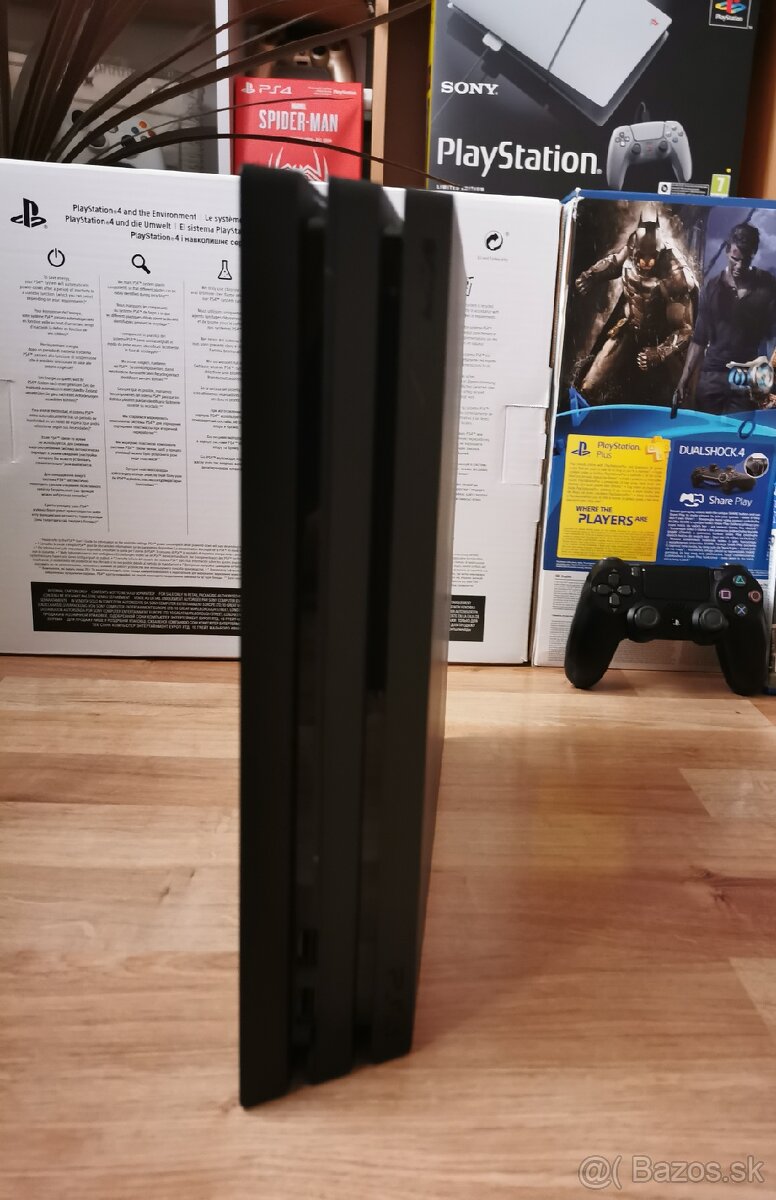 PS4 PRO 1TB - 5