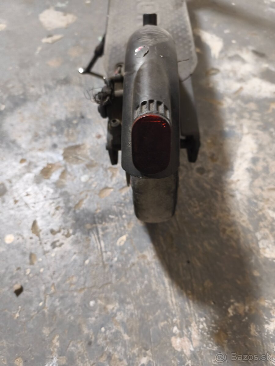 Sencor elektrická kolobežka - 5