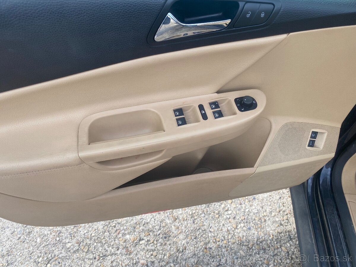Volkswagen Passat 2.0 TDI Comfortline DSG - 5