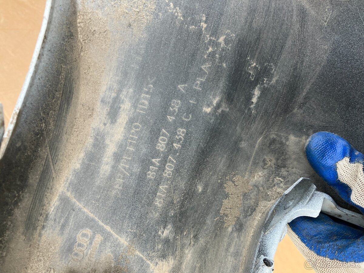 AUDI Q2 S-LINE 16-20 bily pravy naraznik predni - 5