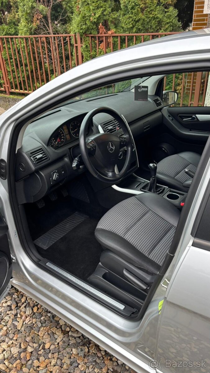 Mercedes Benz A 150 - 5