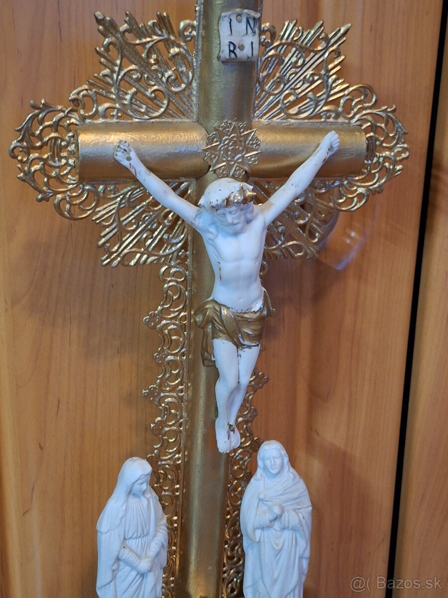 Starý oltár s hodinami - 5