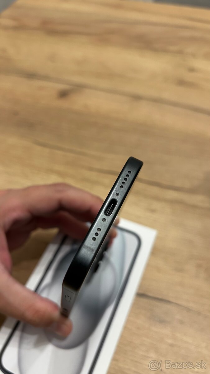 Apple iPhone 15 128Gb - 5