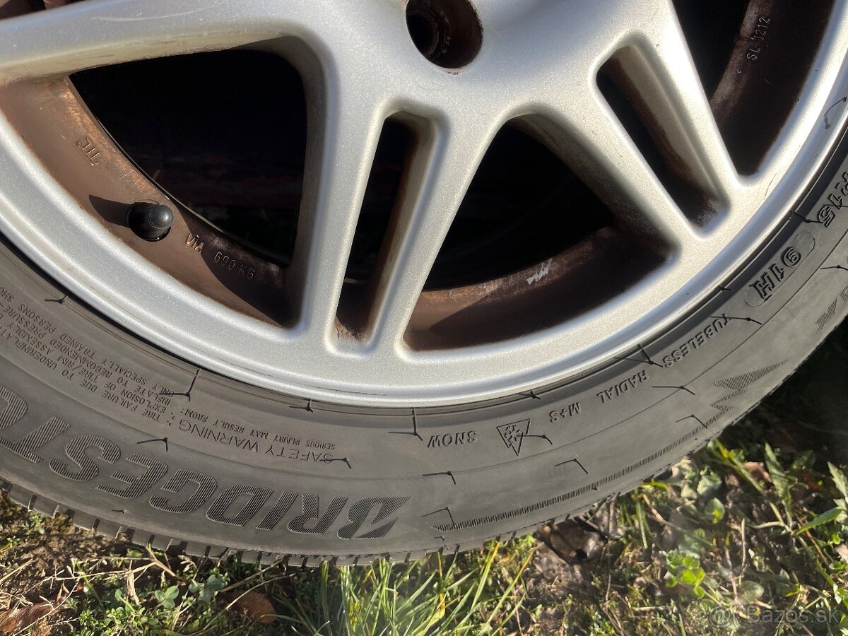 ELEKTRÓNY+PNEU ORIGINAL ŠKODA R15 195/65 - 5