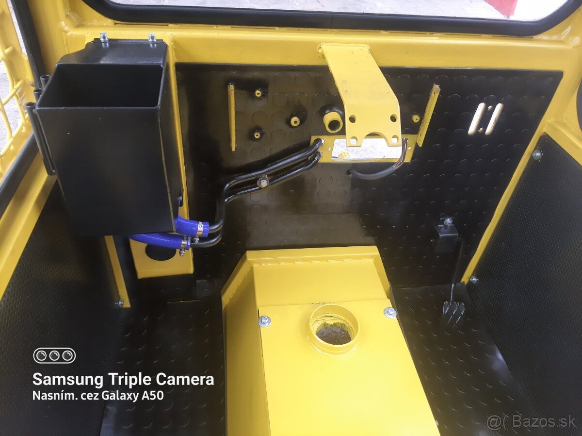 Kabína na LKT81 - 5