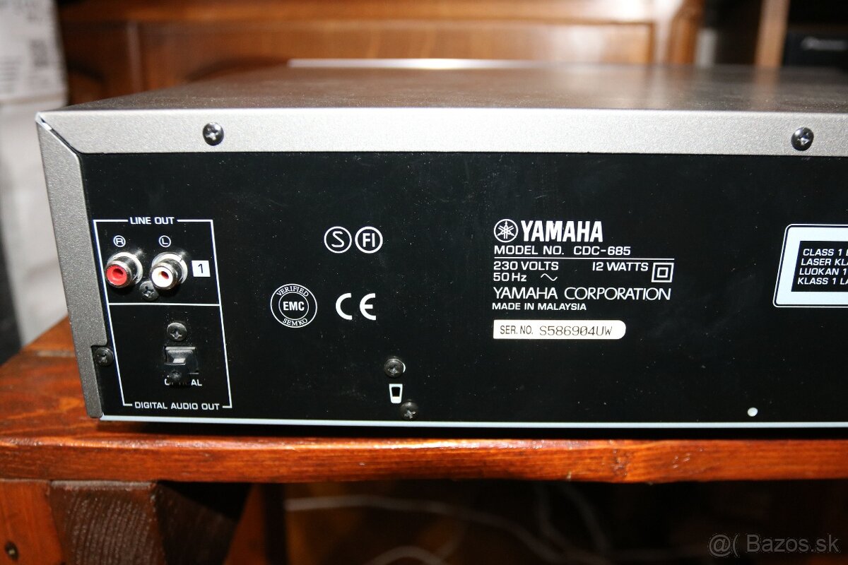Yamaha CDC-685 - 5