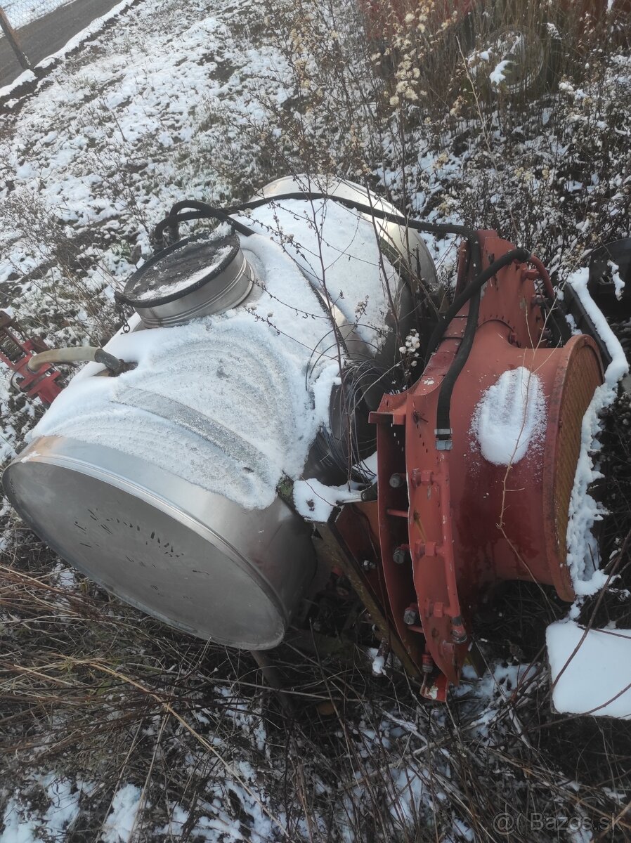 Postrekovac na traktor - 5