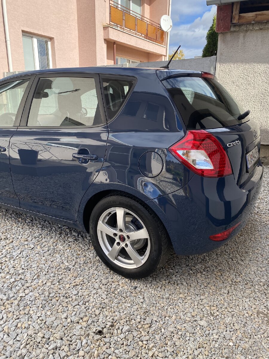Predám Kia Ceed - 5