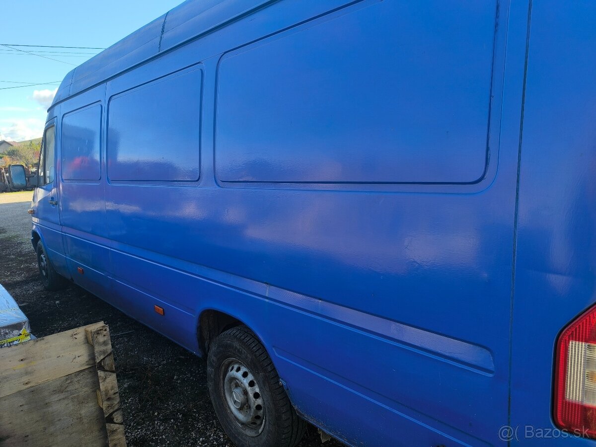Predám Mercedes Sprinter 311 - 5