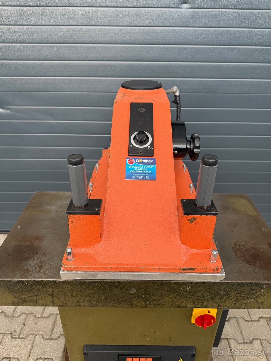 Atom SE 16 vysekávací stroj Hydraulická řezačka Svit Sandt - 5