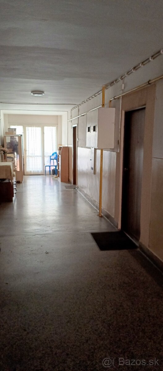 1 izbový byt s balkónom (širšie centrum) - 5